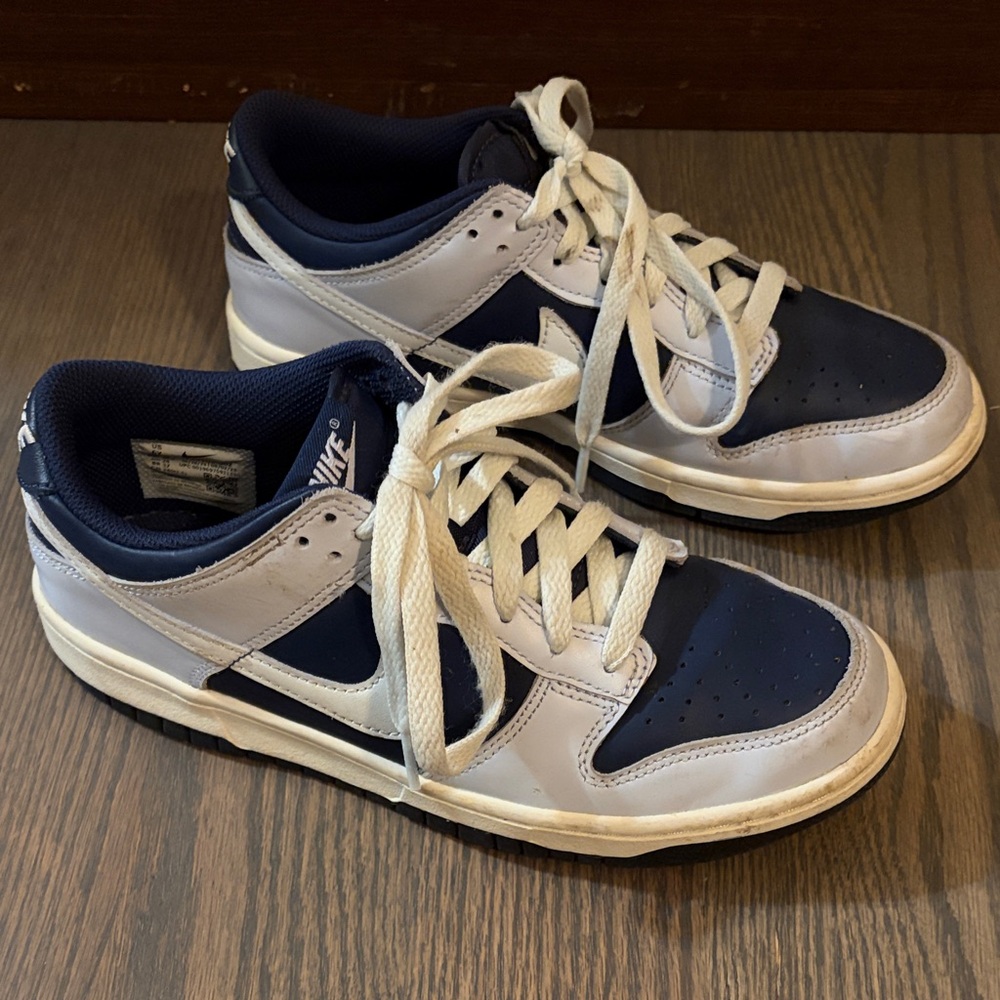 Nike Dunk Low size 6